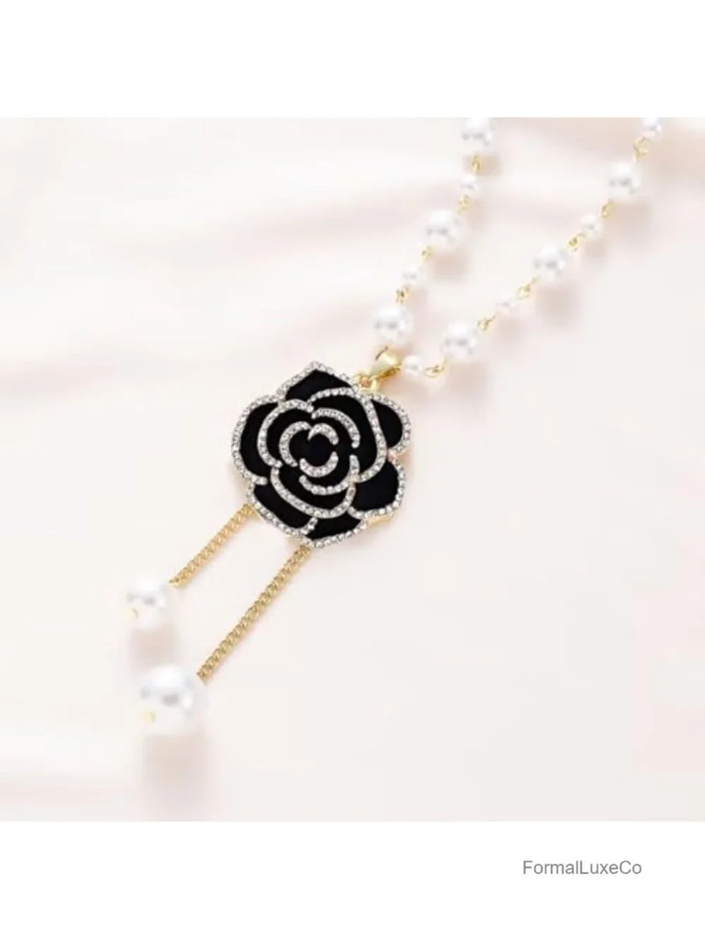 Vintage Rhinestone Pearl Rose Pendant Necklace, Long Chain, Lobster Clasp